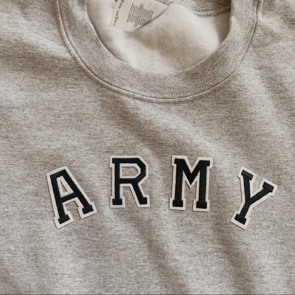 n e w |  gray army crewneck 🤍 - Picture 6 of 10